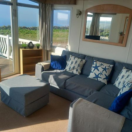 Bay View - Fantastic Views Of Whitsand Bay Torpoint Extérieur photo
