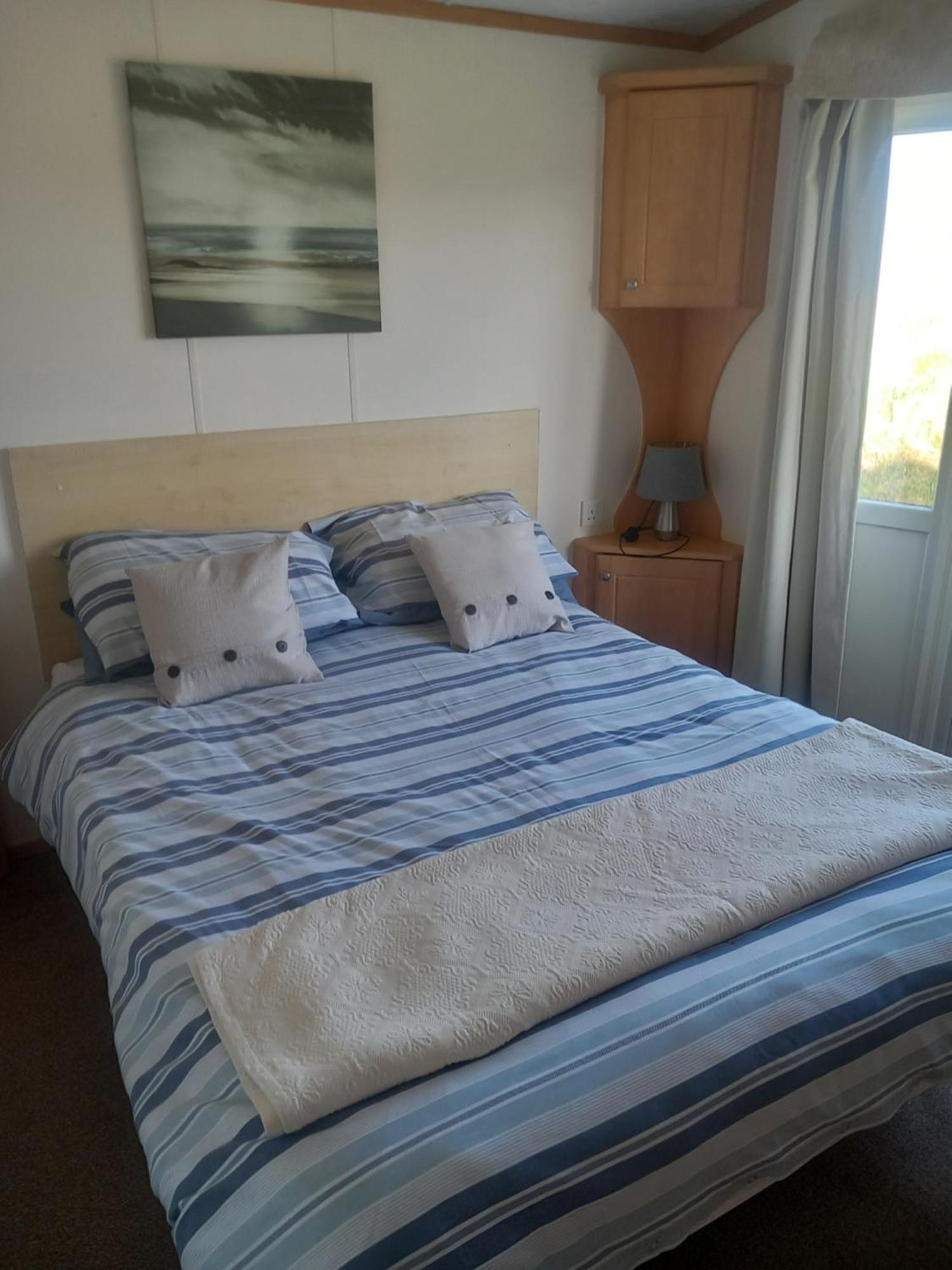 Bay View - Fantastic Views Of Whitsand Bay Torpoint Extérieur photo